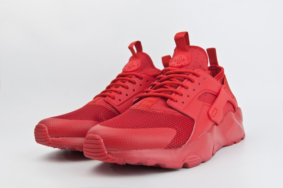Кроссовки Nike Air Huarache Wmns Ultra Red