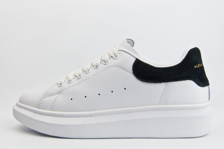 кроссовки Alexander McQueen Oversize Sneakers White / Black