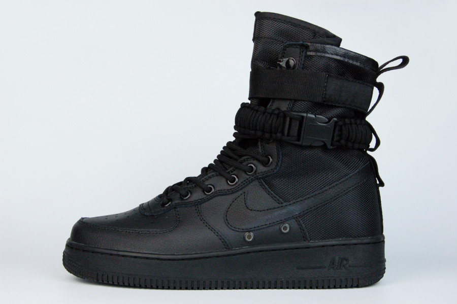 кроссовки Nike SF Air Force 1 High Triple Black