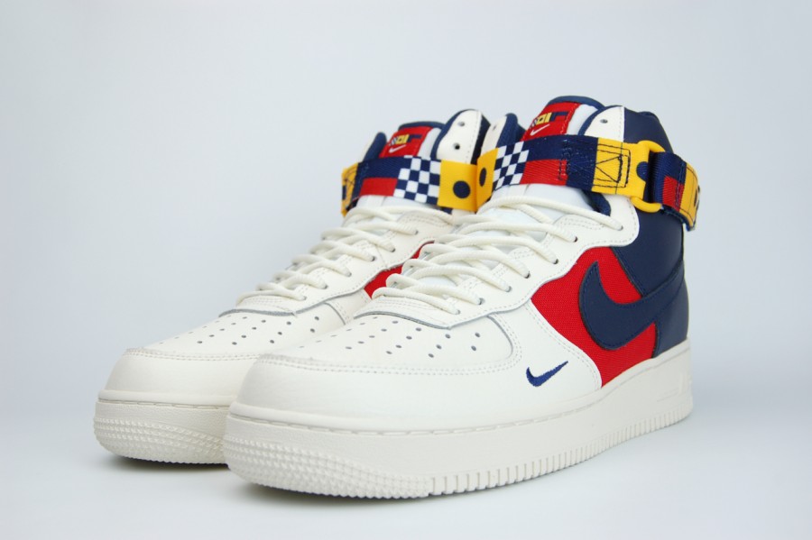кроссовки Nike Air Force 1 Mid White / Red / Blue