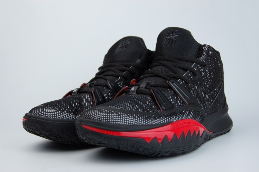 кроссовки Nike Kyrie 7 Black / Red