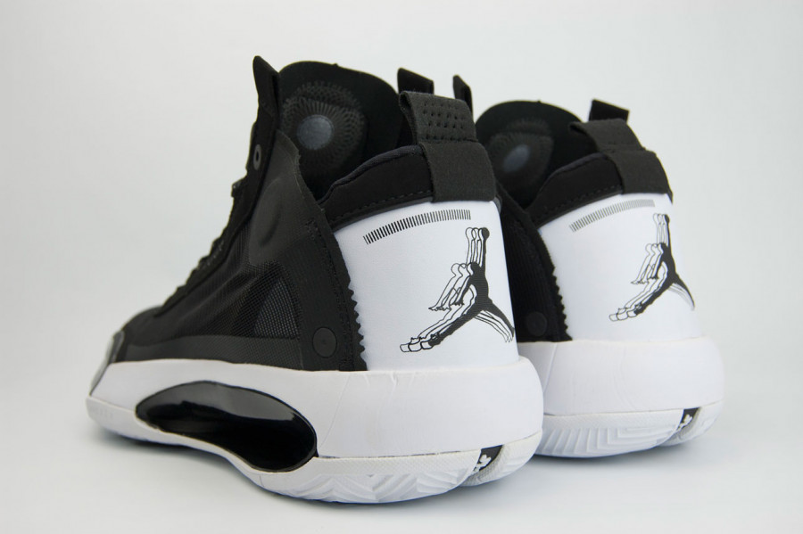 кроссовки Nike Air Jordan 34 Black / White