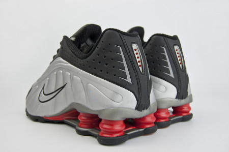 кроссовки Nike Shox R4 Black / Silver