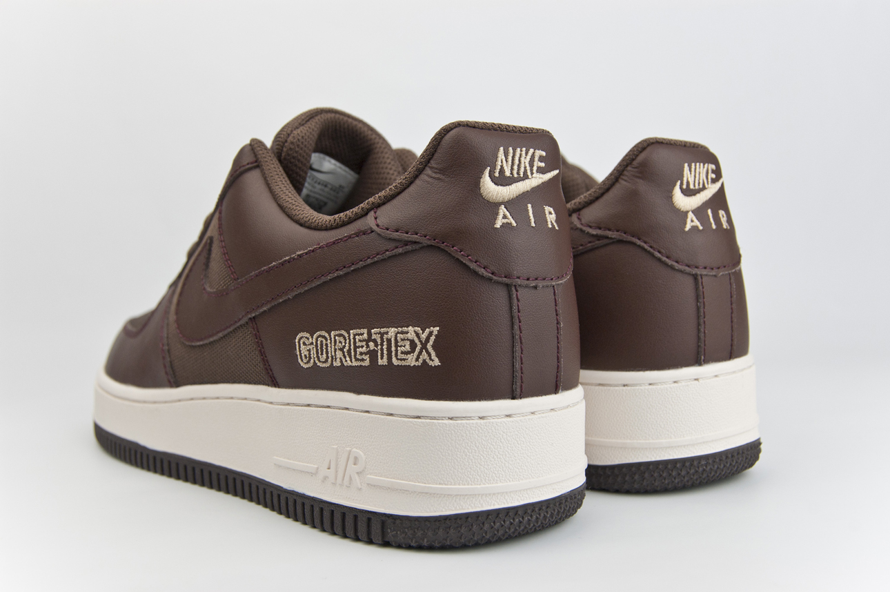 Nike Air Force 1 Low Gore-tex Brown.