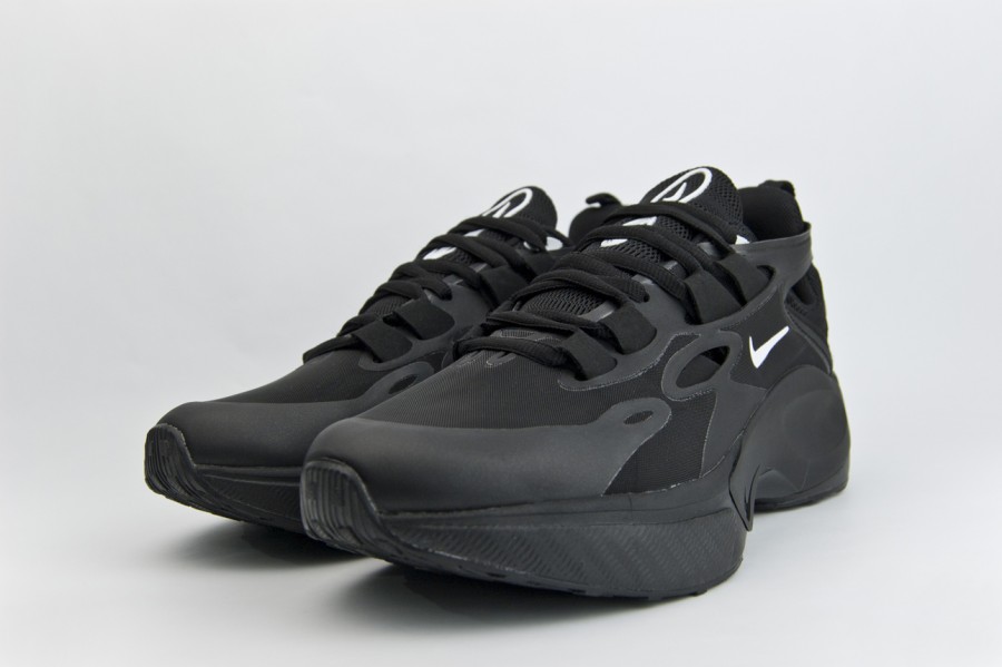 кроссовки Nike Signal D/MS/X Triple Black