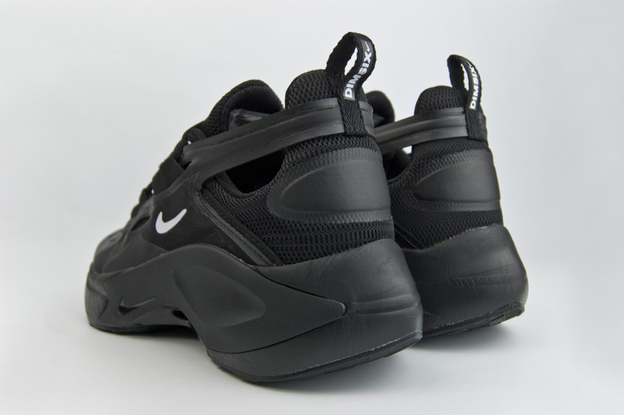 кроссовки Nike Signal D/MS/X Triple Black