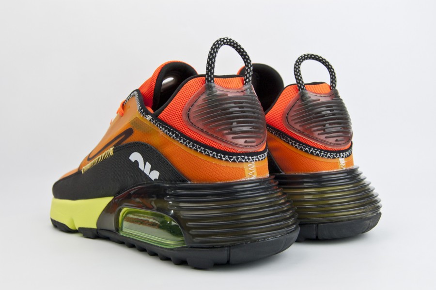 кроссовки Nike Air Max 2090 Orange / Black