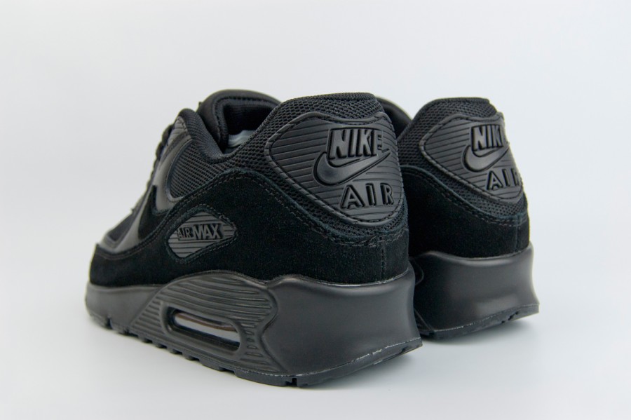 кроссовки Nike Air Max 90 Suede Triple Black