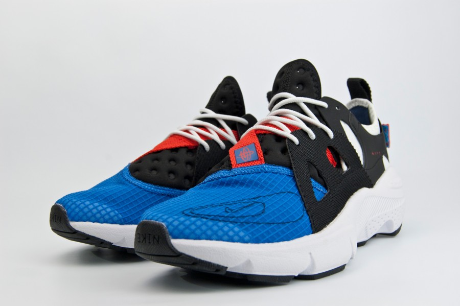 кроссовки Nike Air Huarache Type Blue / Black / Red