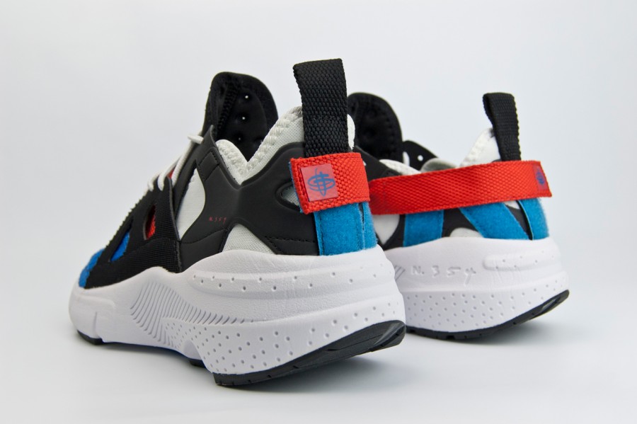 кроссовки Nike Air Huarache Type Blue / Black / Red