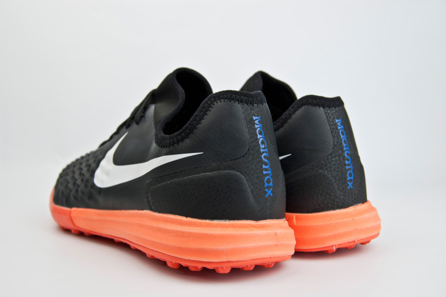 футбольная обувь Nike MagistaX Finale II TF