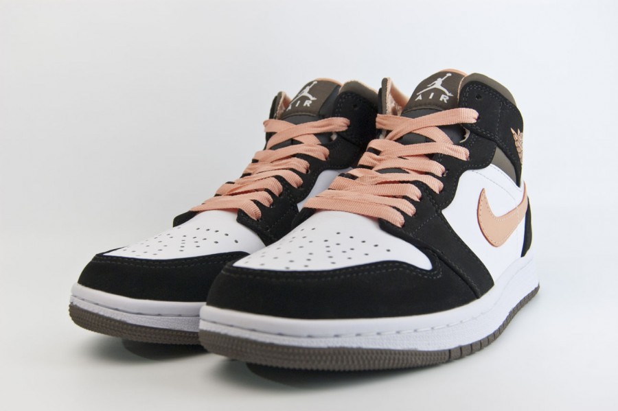 кроссовки Nike Air Jordan 1 Wmns Peach Mocha