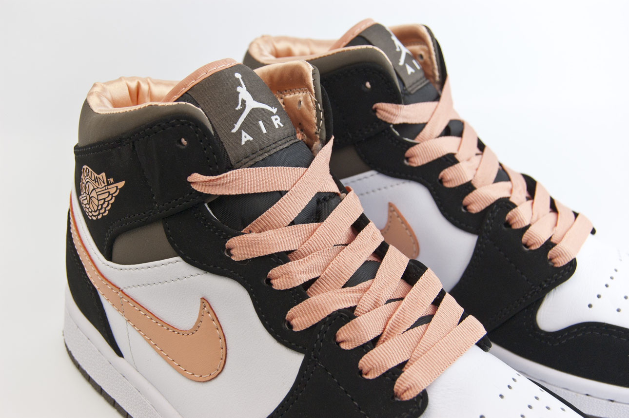 Nike Air Jordan 1 Wmns Peach Mocha