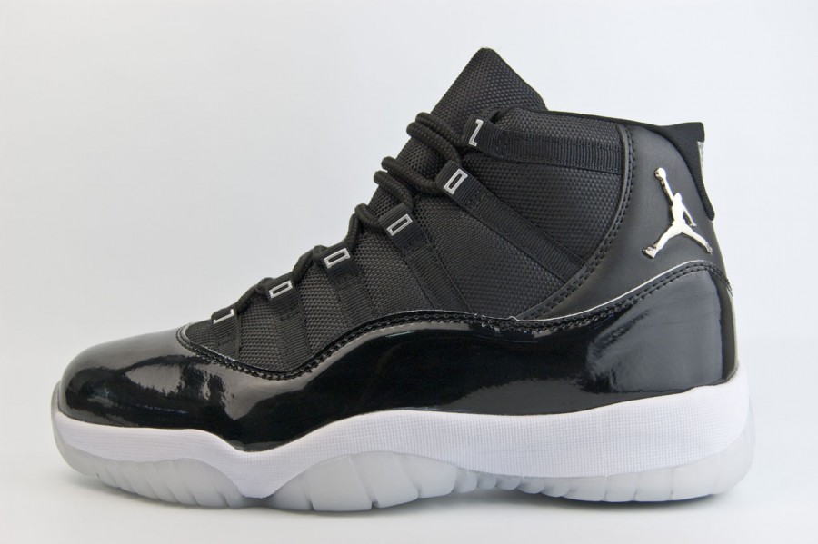 кроссовки Nike Air Jordan 11 Black / White new