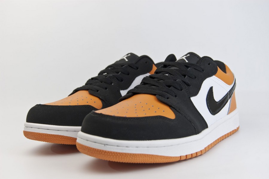 кроссовки Nike Air Jordan 1 Low Black / White / Orange