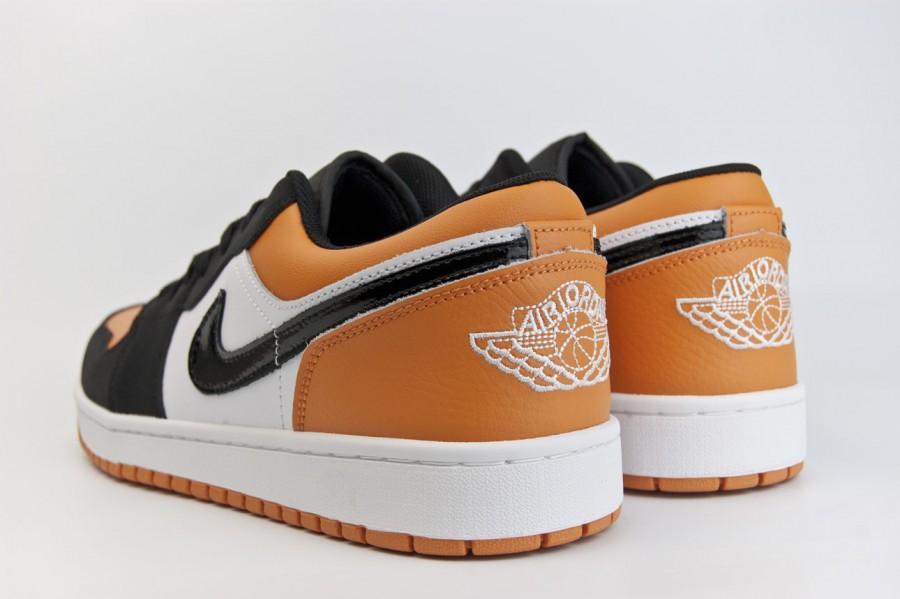 кроссовки Nike Air Jordan 1 Low Black / White / Orange