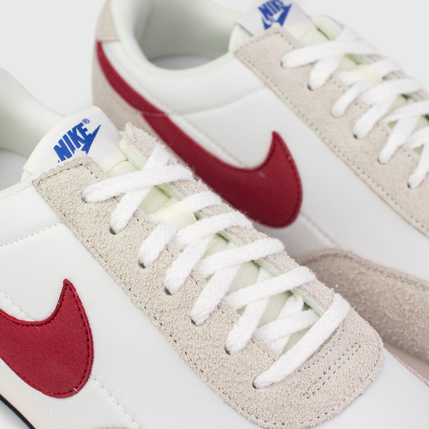 Nike DayBreak Suede White / Red