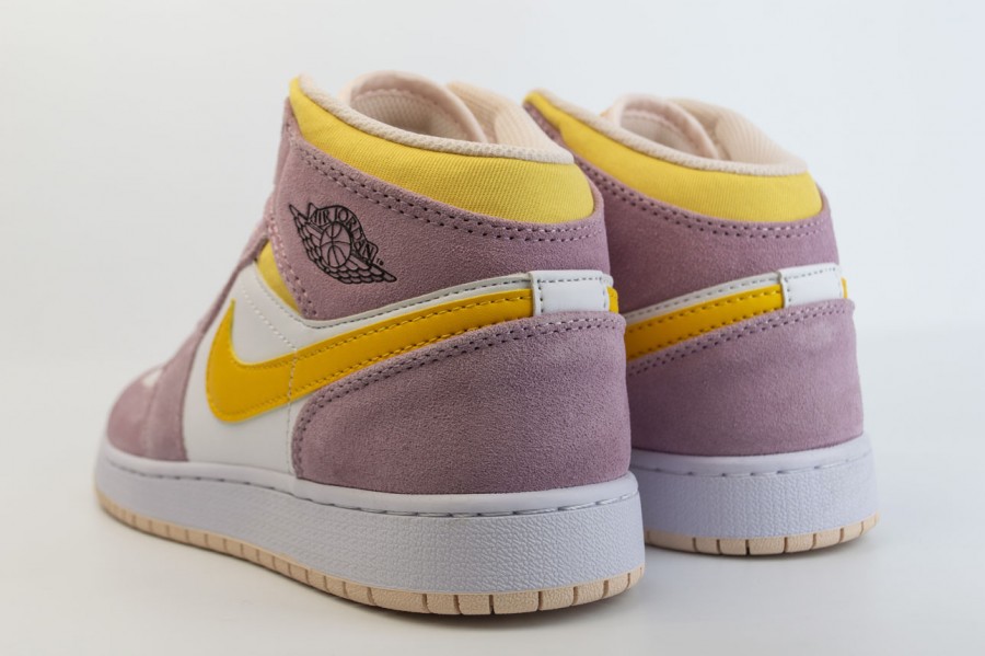 кроссовки Nike Air Jordan 1 Wmns Pink / White / Yellow