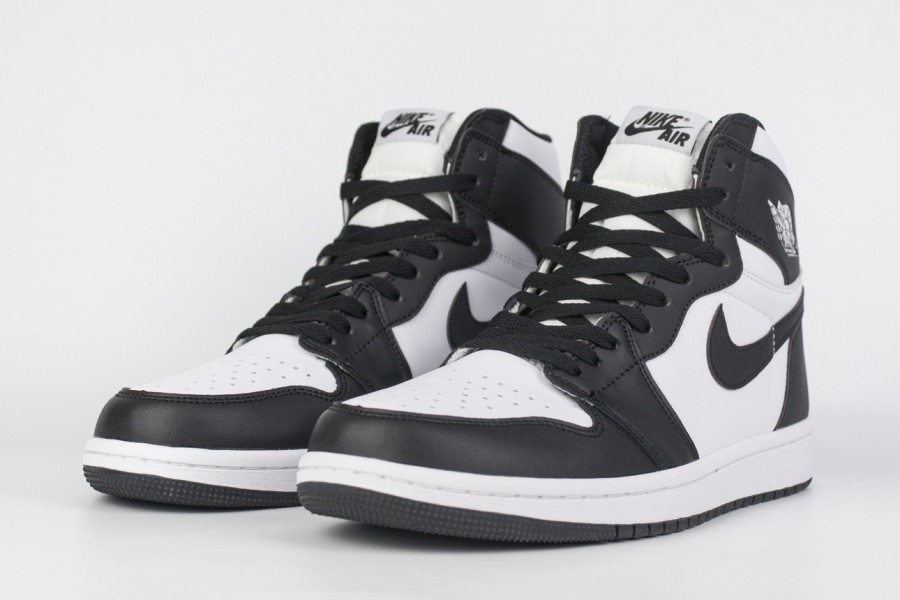 кроссовки Nike Air Jordan 1 Black / White