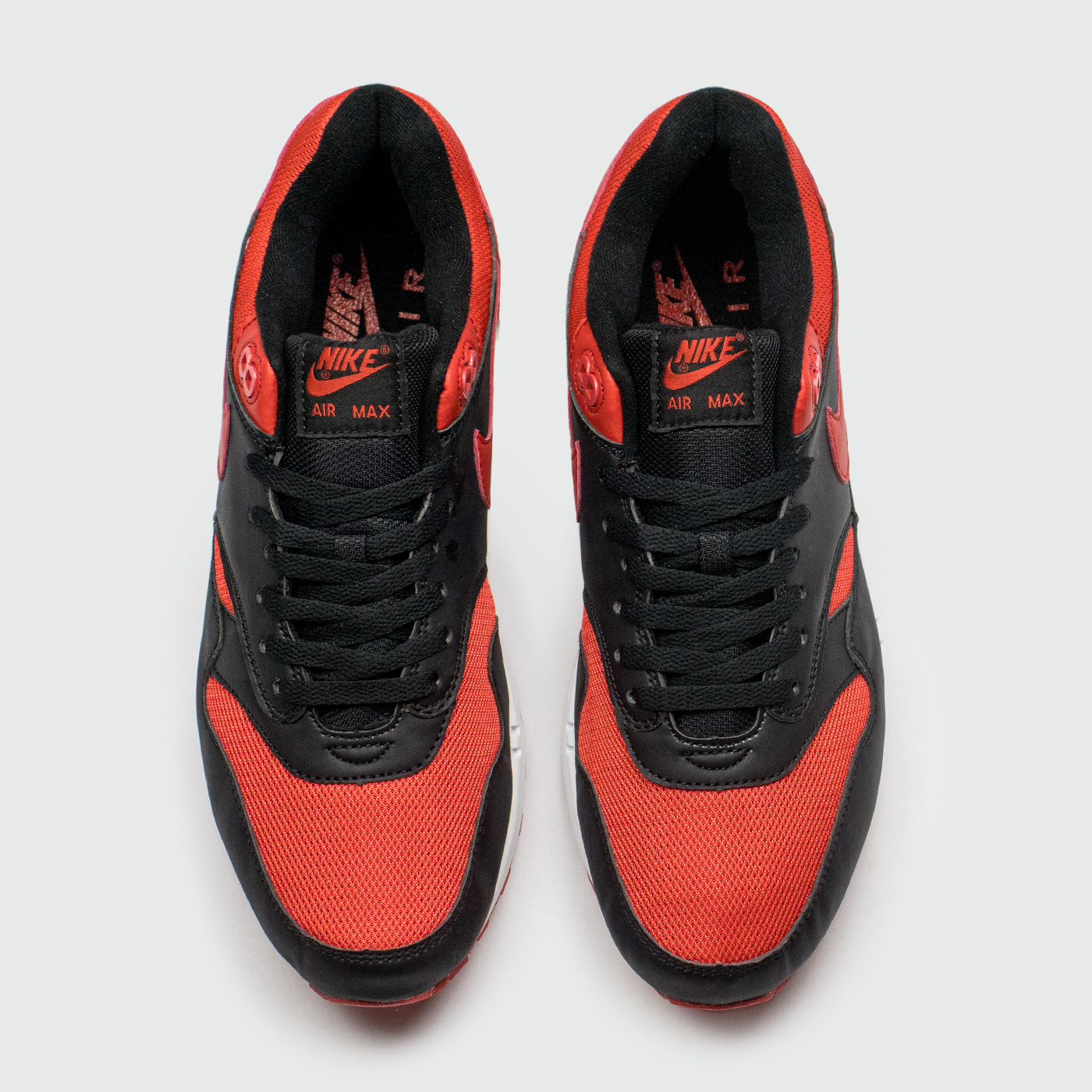 Nike Air Max 1 Red / Black