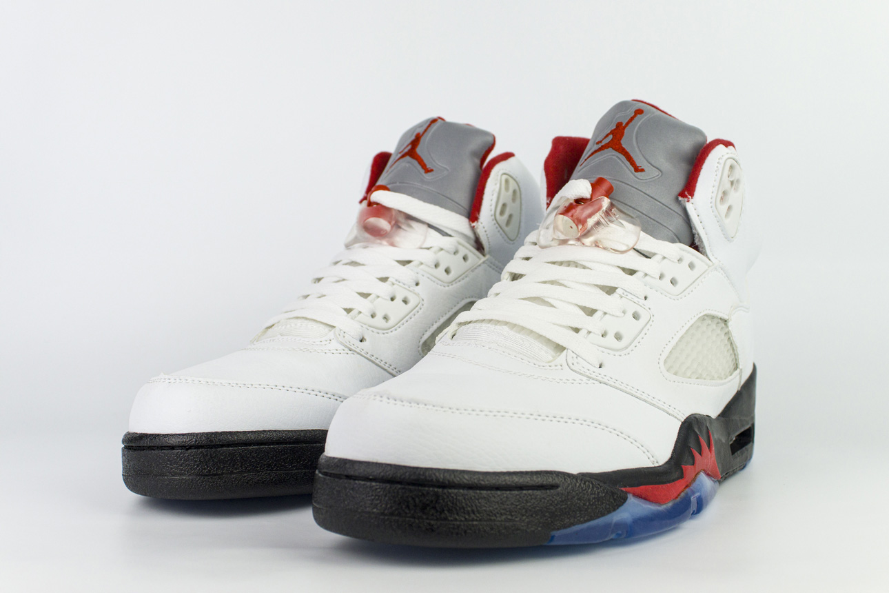 Nike Air Jordan 5 White / Fire Red