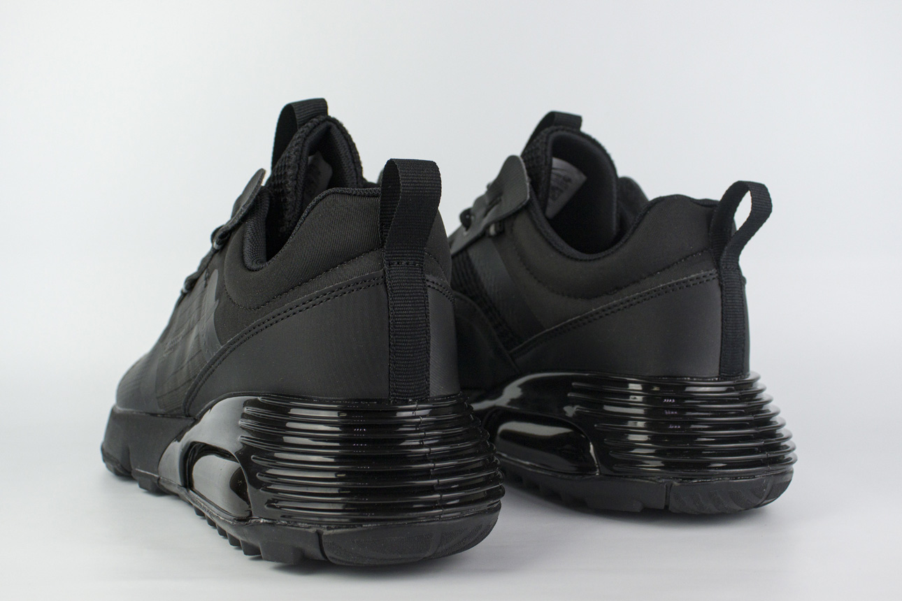 Nike Air Max 2090 Triple Black