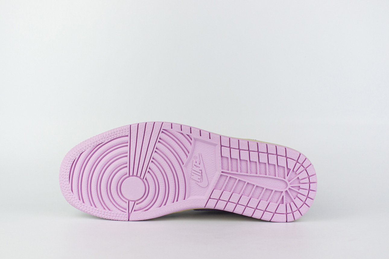 Nike Air Jordan 1 Wmns Pro Purple / Desert Sand