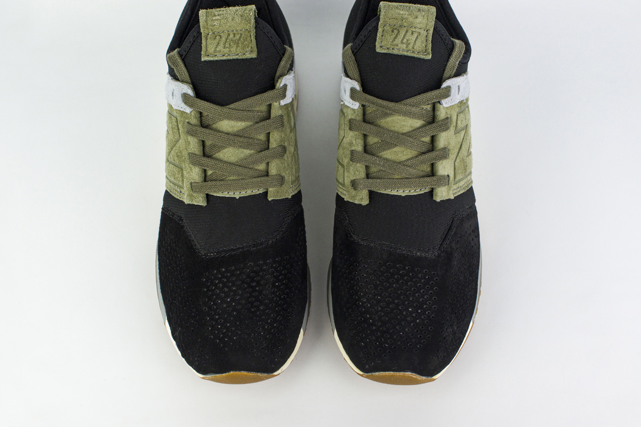 New Balance 247 Wmns Suede