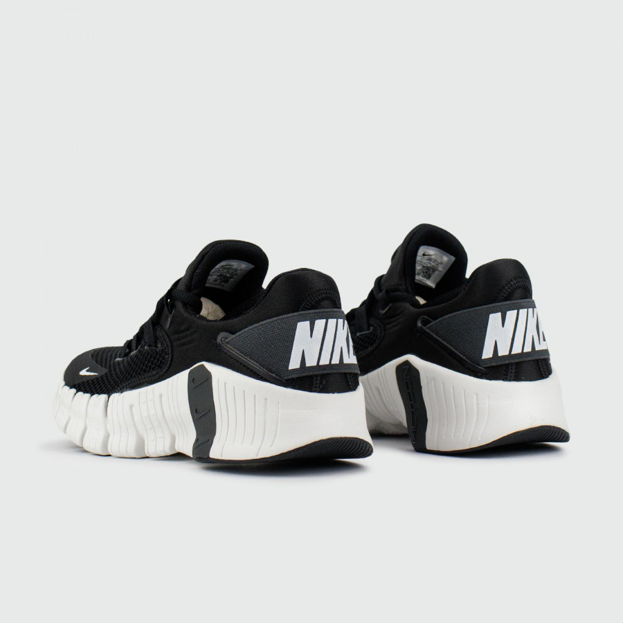 кроссовки Nike Free Metcon 4 Black / White