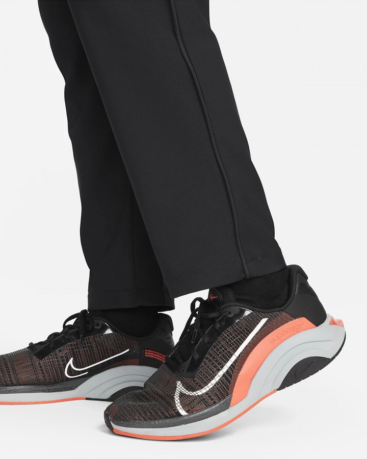 брюки спортивные Nike DM6627-010