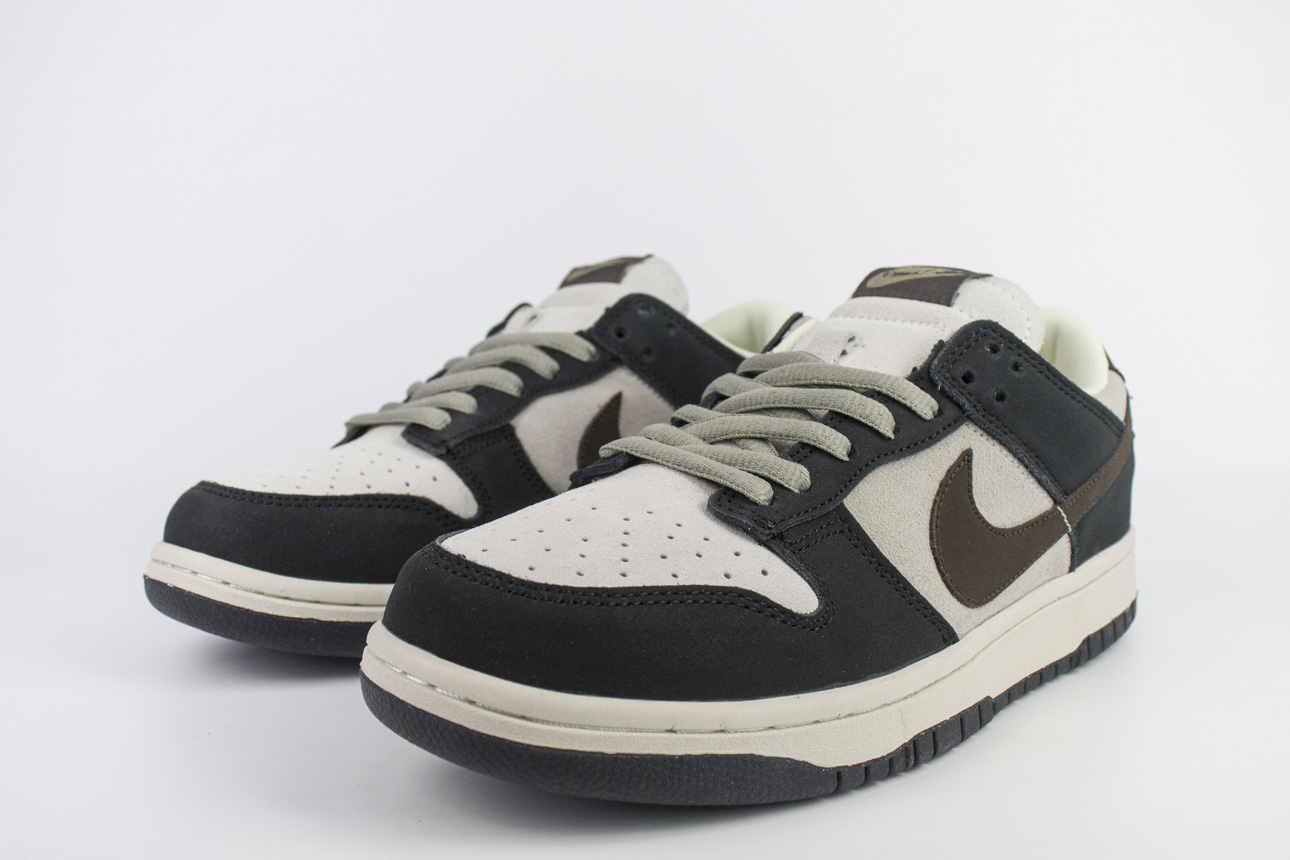 Nike SB Dunk Low Dark Brown / Black SteamBoy OST