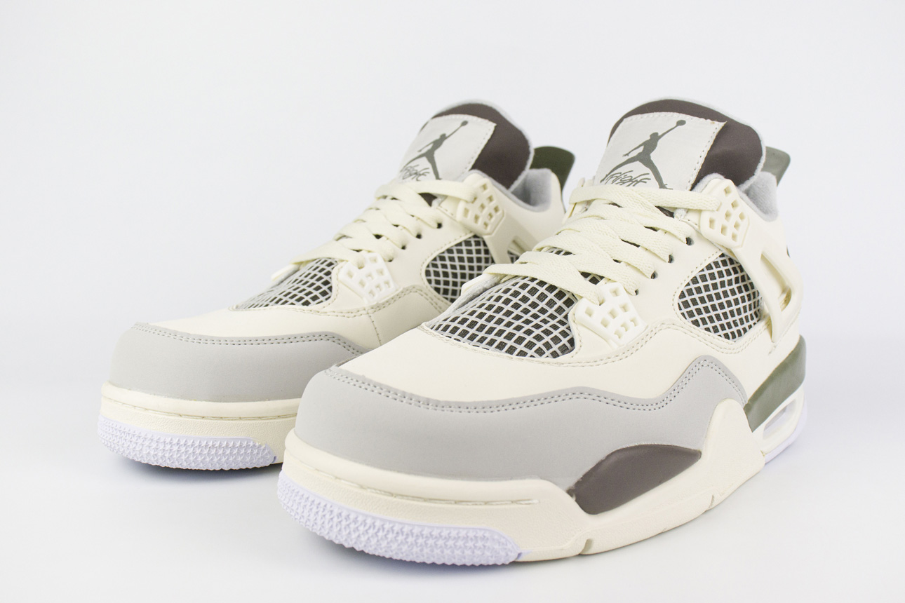 Nike SB x Air Jordan 4 Cream / Green