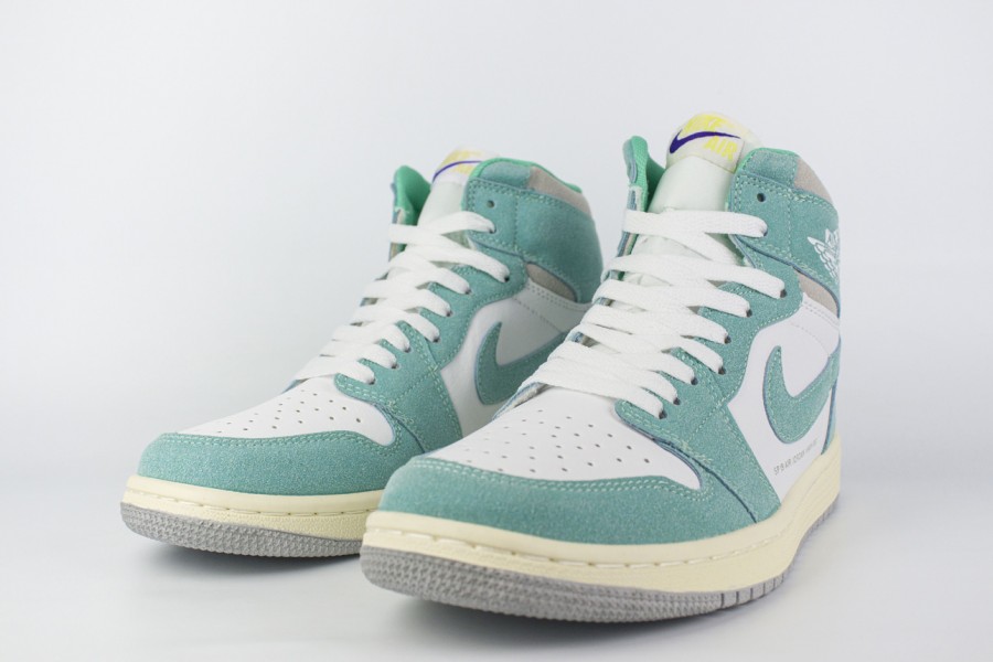 кроссовки Nike Air Jordan 1 Wmns White / Green dm