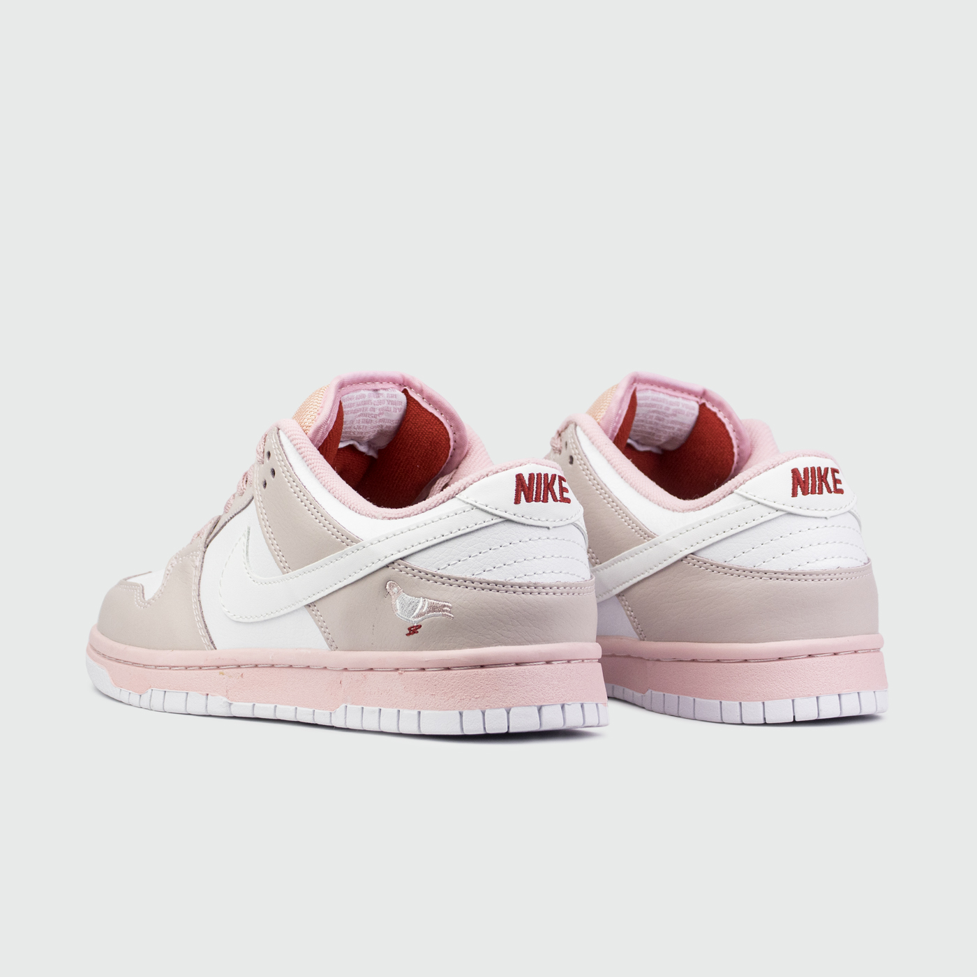 Nike SB Dunk Low Wmns Pink / White