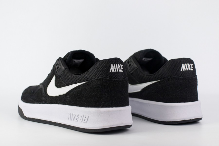 кроссовки Nike SB Nyjah Black / White
