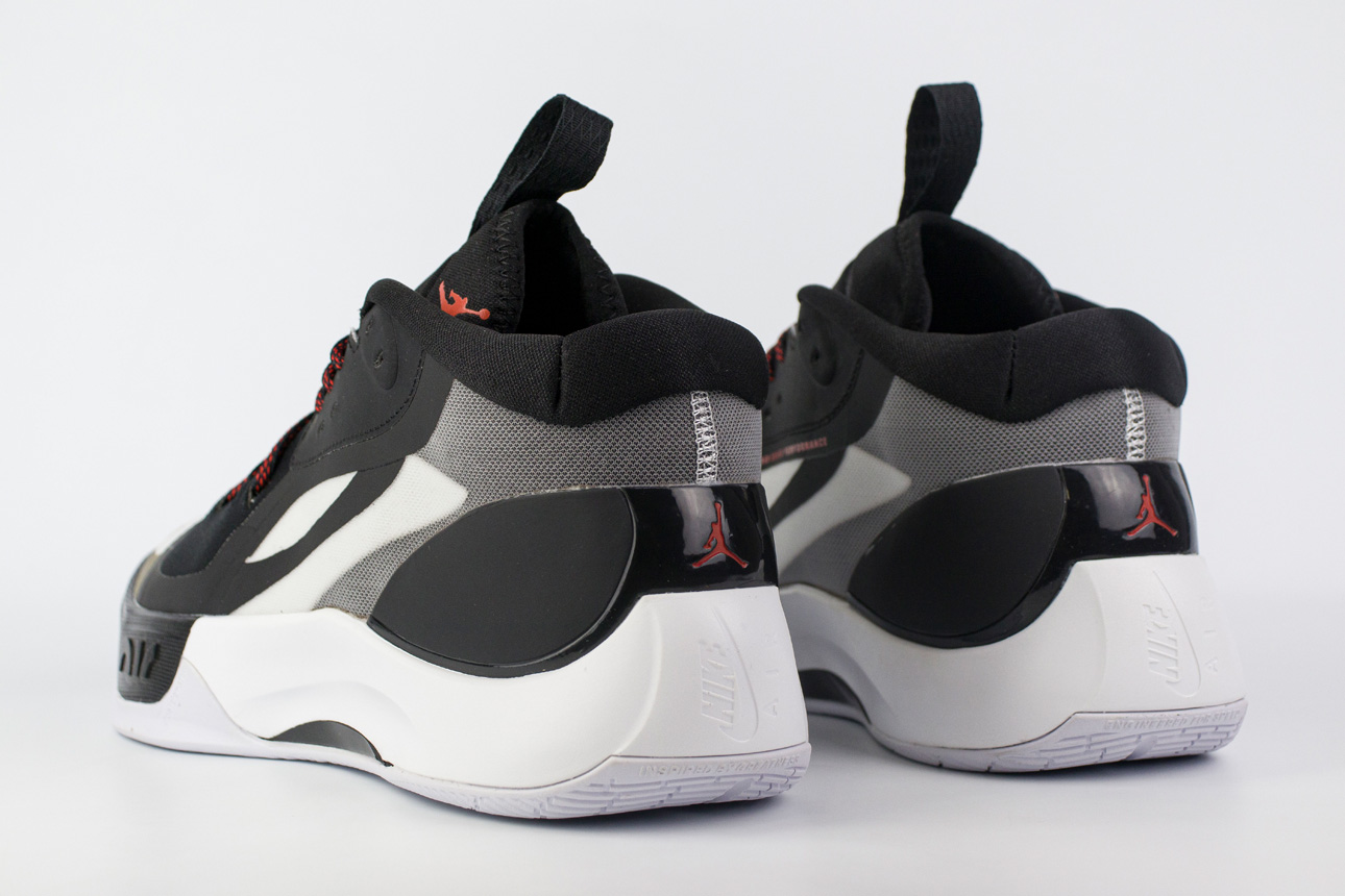 Nike Air Jordan Zoom Separate Pf Black / White
