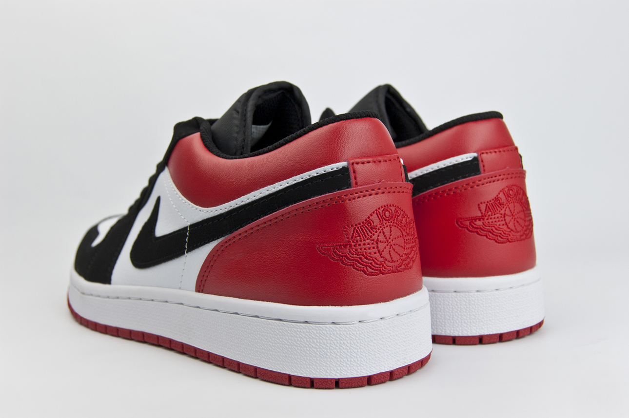 Nike Air Jordan 1 Low Black Toe