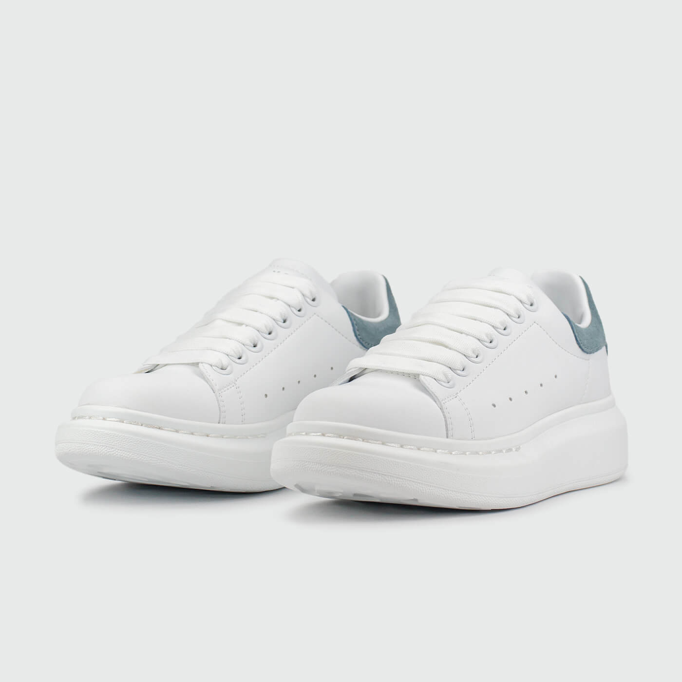 Alexander McQueen Oversize White / Blue