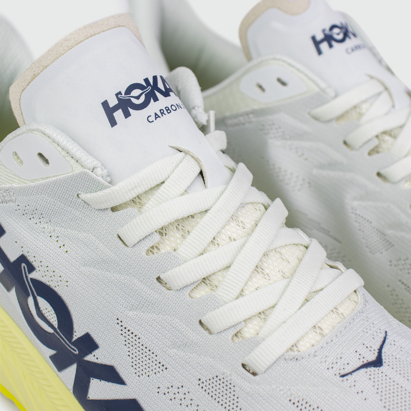 HOKA Carbon X 2 Grey / Yellow