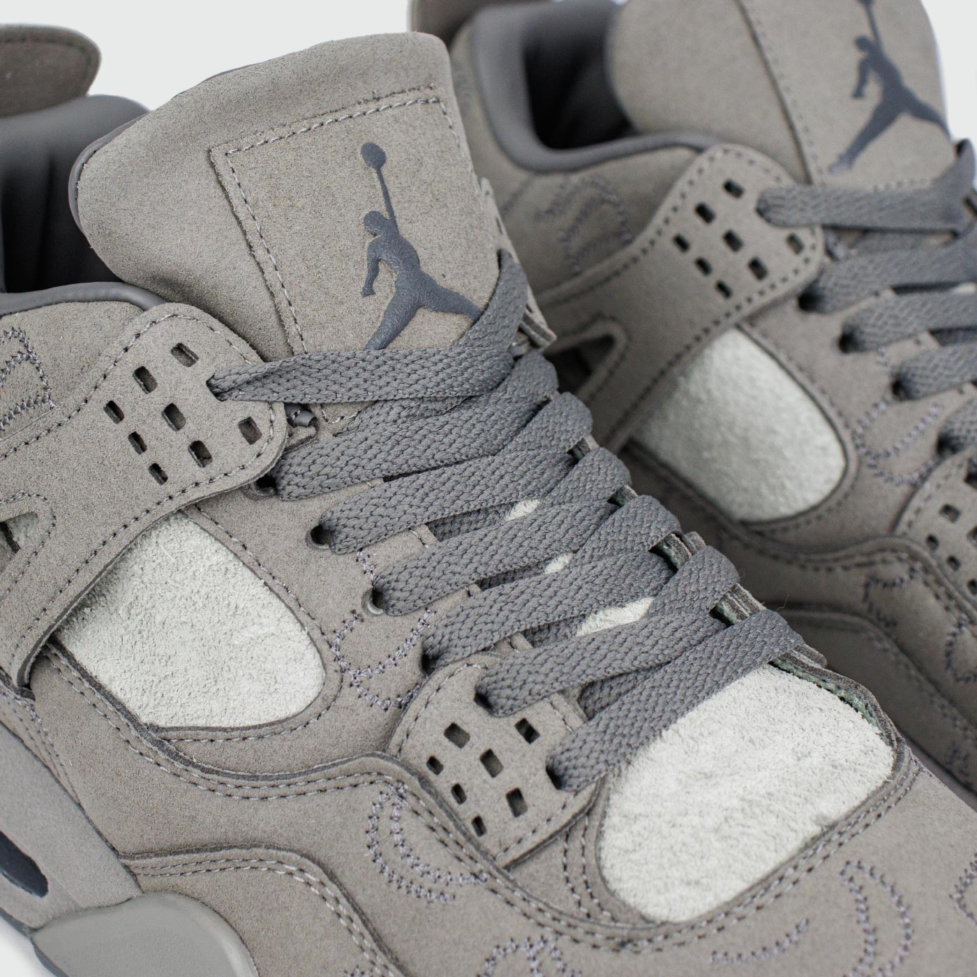 Nike Air Jordan 4 KAWS new