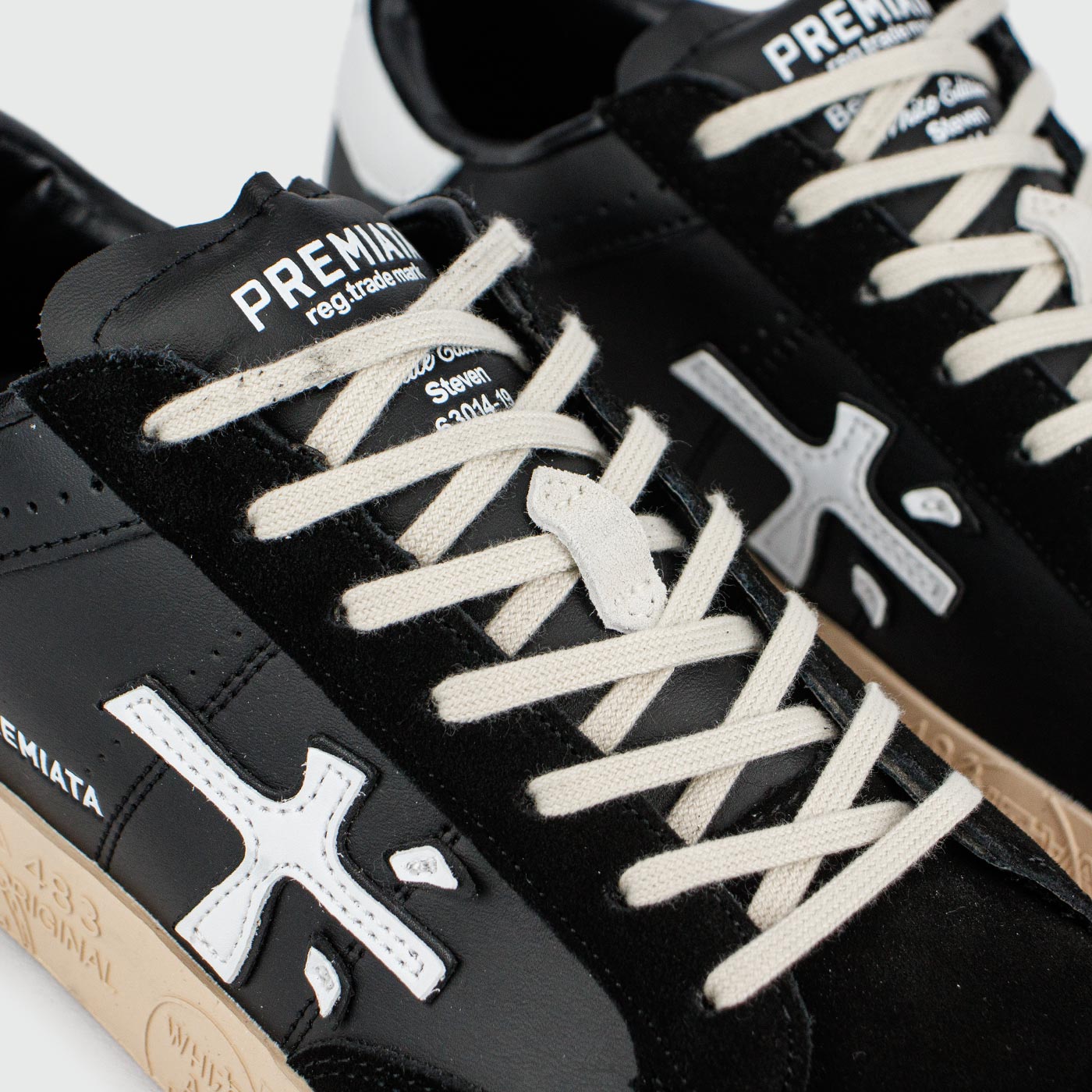 Premiata Steven Black Cream new