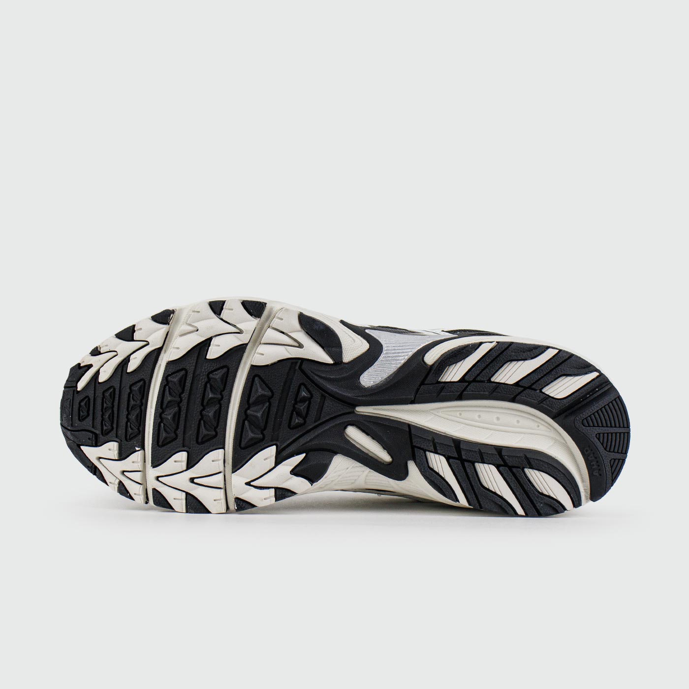 Asics Gel-Kahana TR V4 White Black