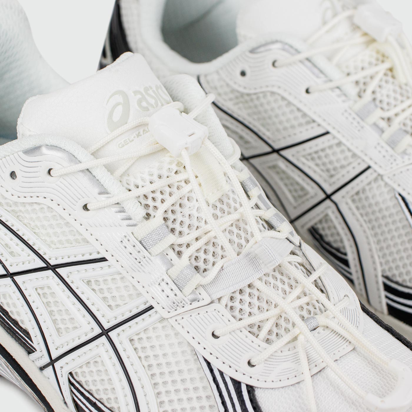 Asics Gel-Kahana TR V4 White Black