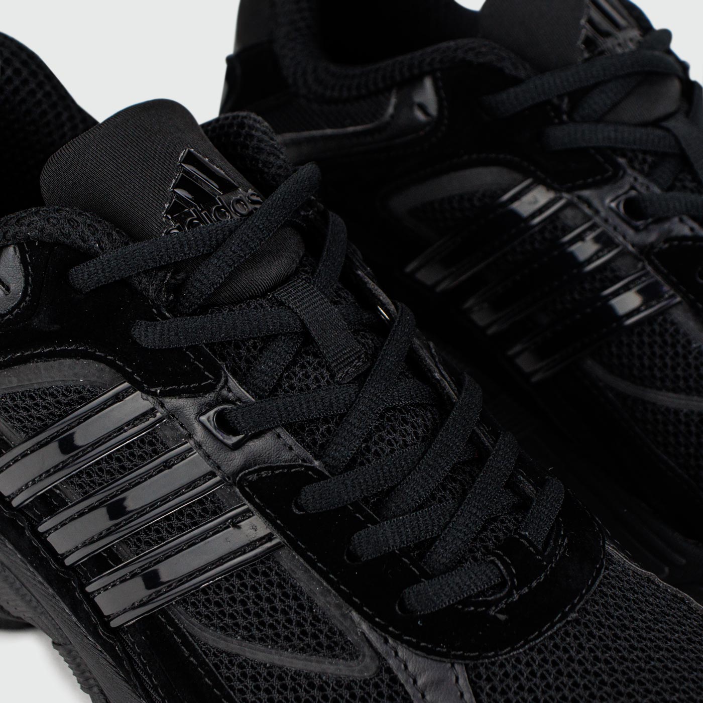Adidas Response CL Black