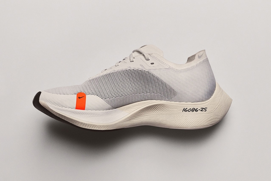 Nike ZoomX VaporFly NEXT% 2