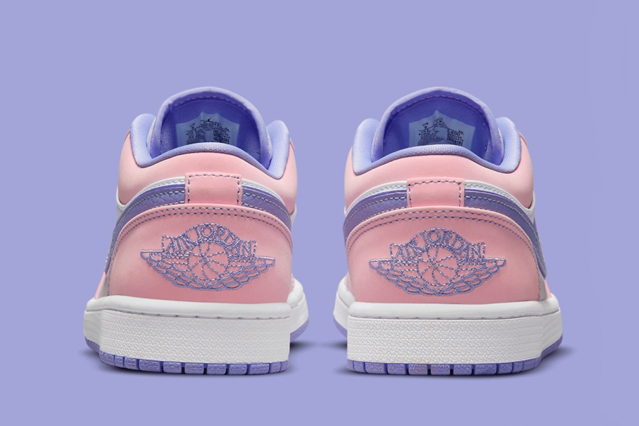 Air Jordan 1 Low SE "Arctic Punch"