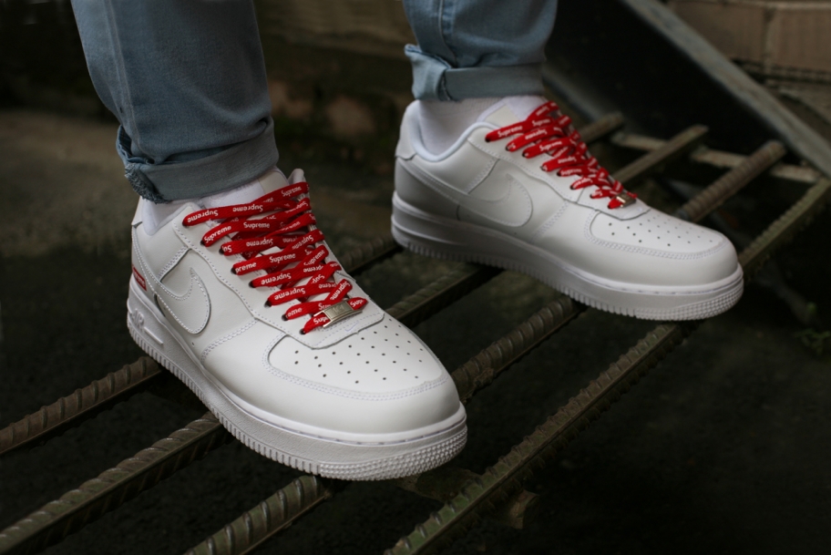 Nike Air Force 1 Low x Supreme