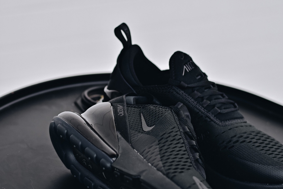 Nike Air Max 270 Triple Black