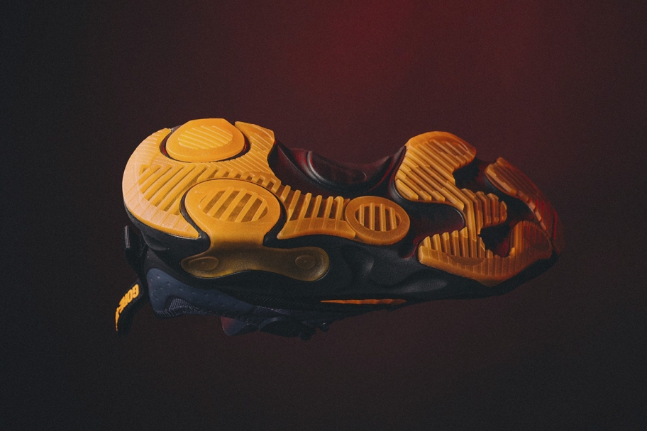 Nike React-Type Gore-Tex Navy / Brown