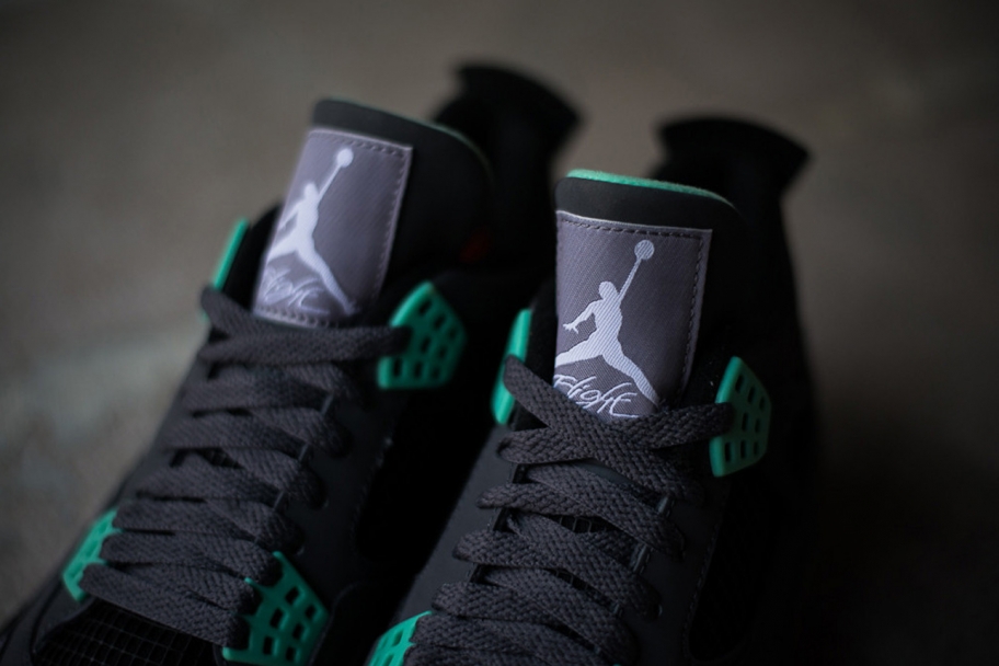 Air Jordan 4 Retro Green Glow